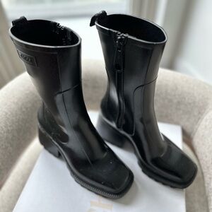 Chloe Betty rain boots in black - size 37
